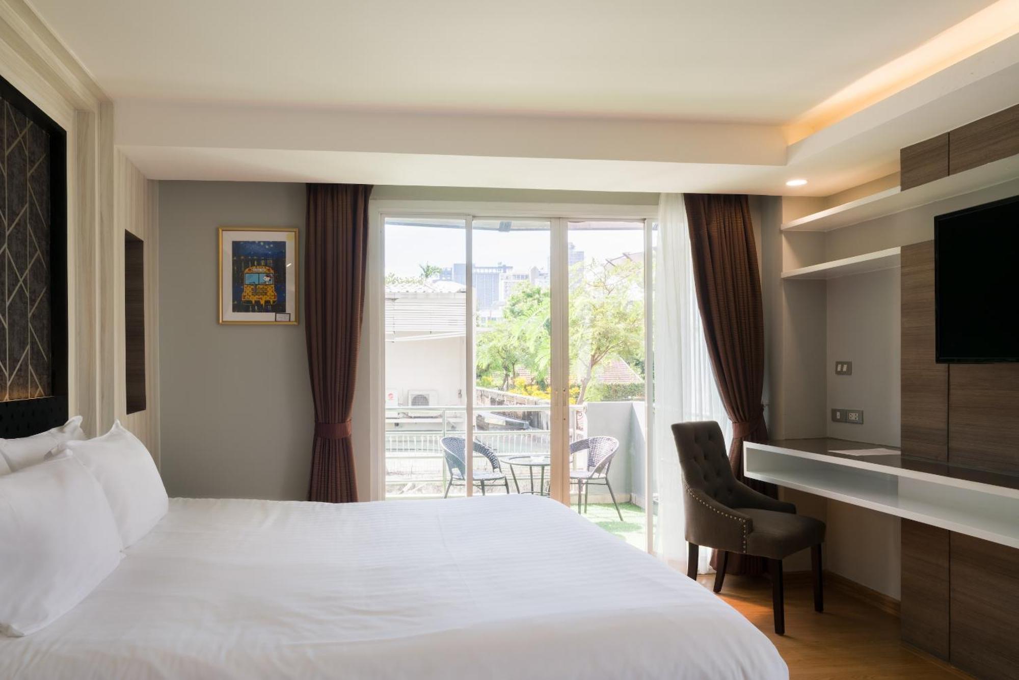 Aspira Suites Sukhumvit 20 Bangkok Exterior foto